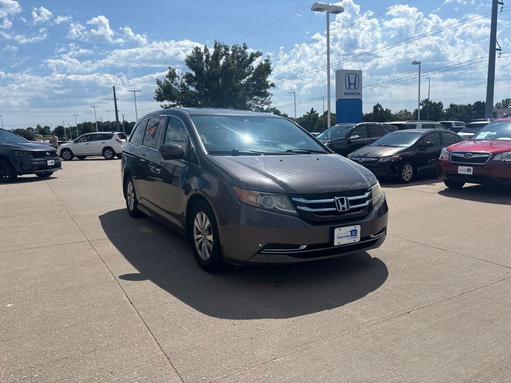 Used 2016 Gray Honda EX-L image 3