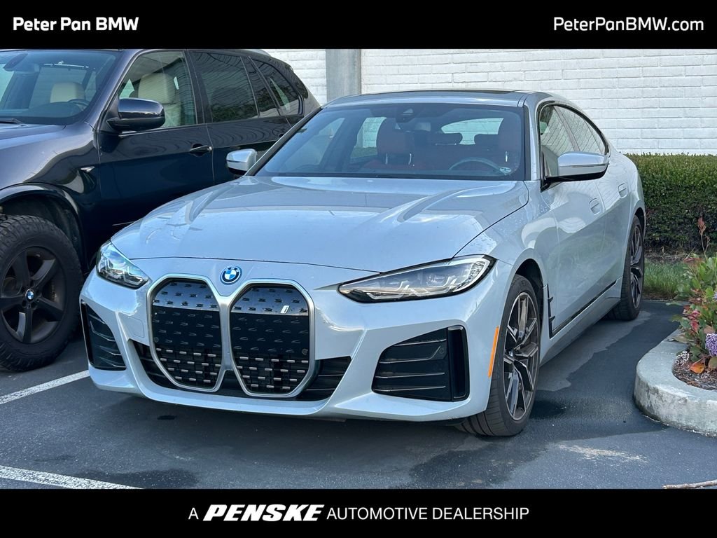 2023 BMW i4 eDrive40's photo