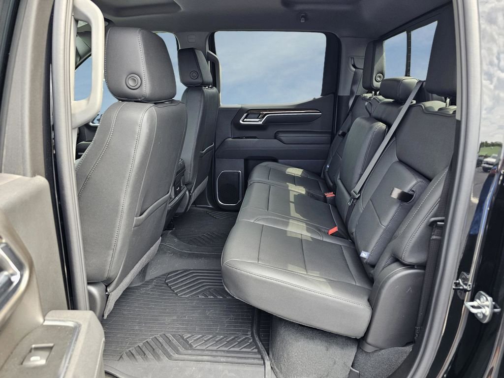 Used 2026 Black Chevrolet RST image 32