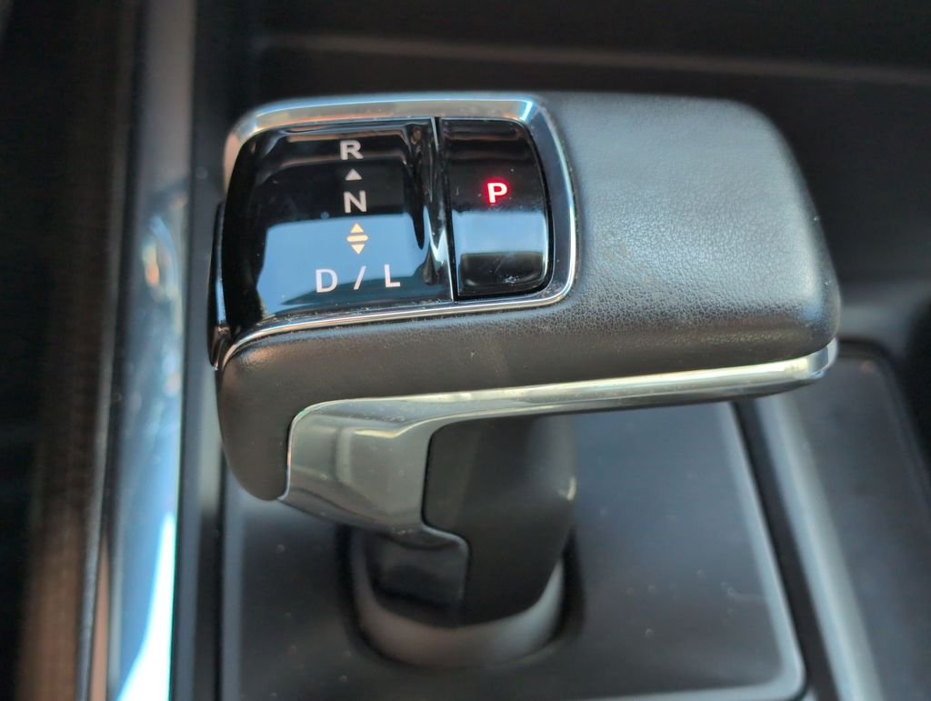 Used 2023 White Chevrolet LT image 22