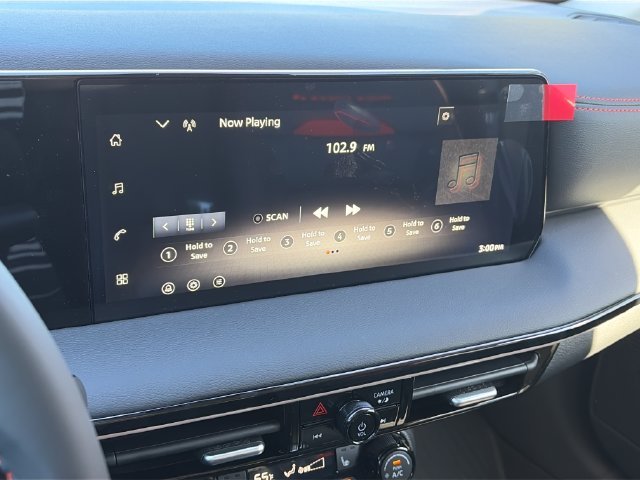 New 2027 Canyon Bronze Metallic Nissan Rock Creek® image 21