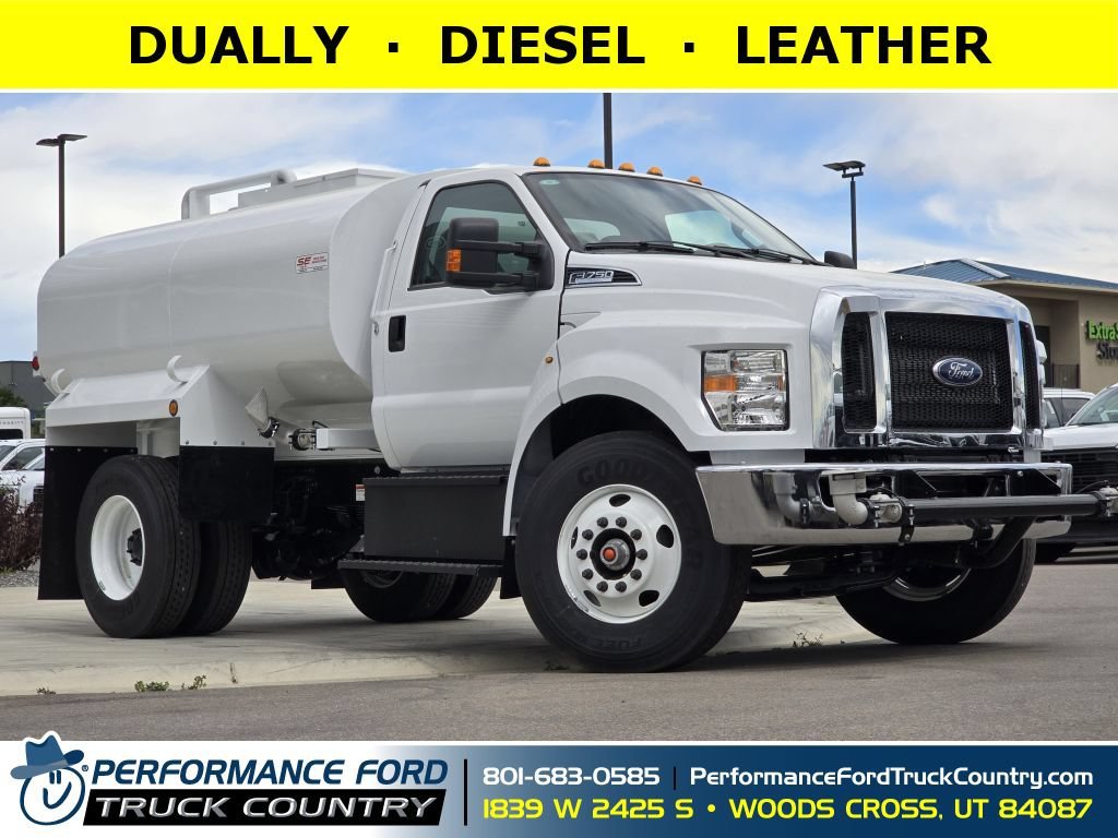 2027 Ford F-750SD