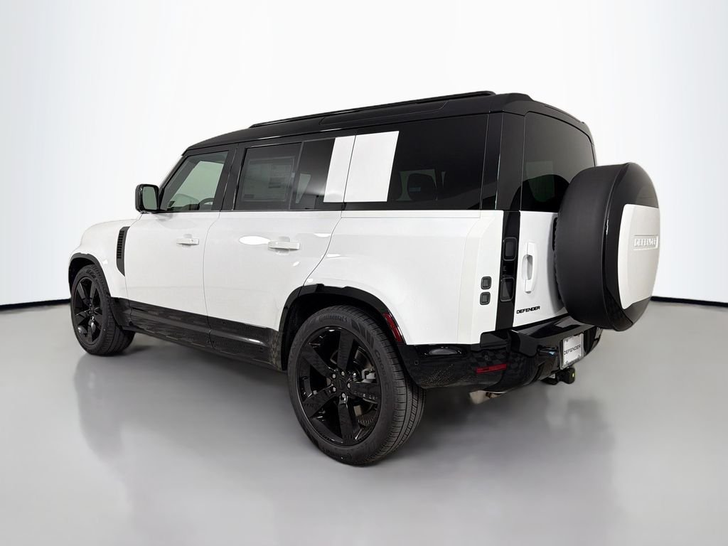 New 2026 Fuji White Land Rover X-Dynamic SE image 7
