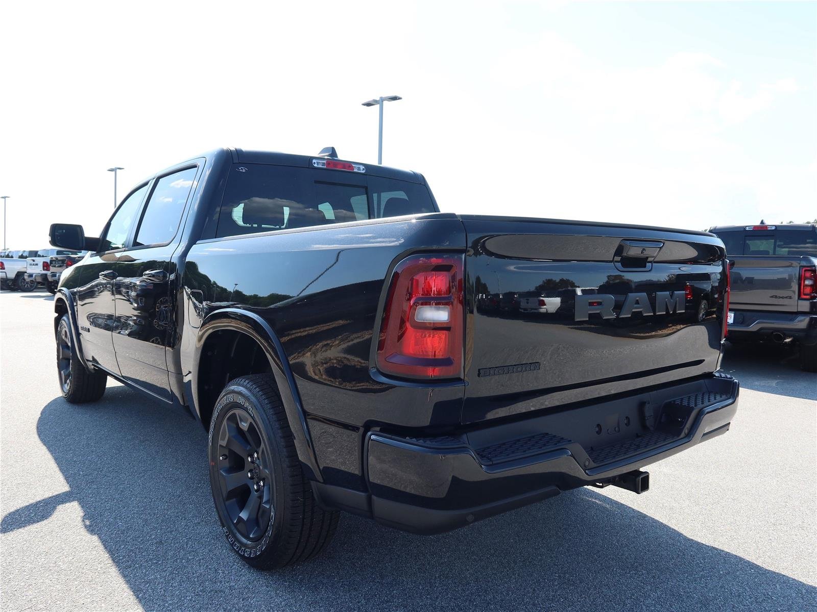 New 2026 Diamond Black Crystal Pearl-Coat Exterior Paint RAM Big Horn image 4