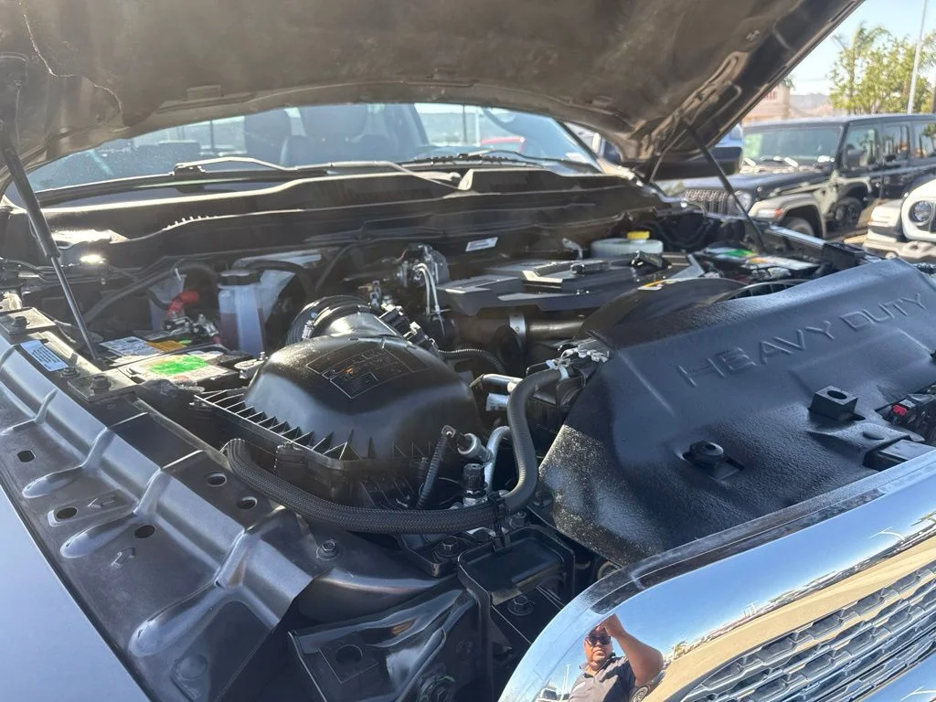 Used 2015 Gray Ram Laramie image 28