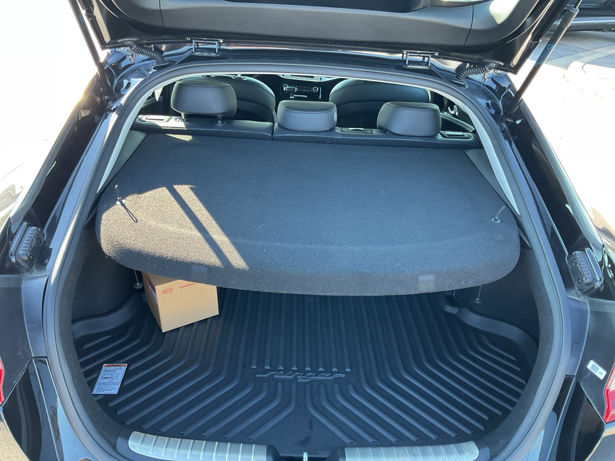 Used 2018 Aurora Black Kia Premium image 16