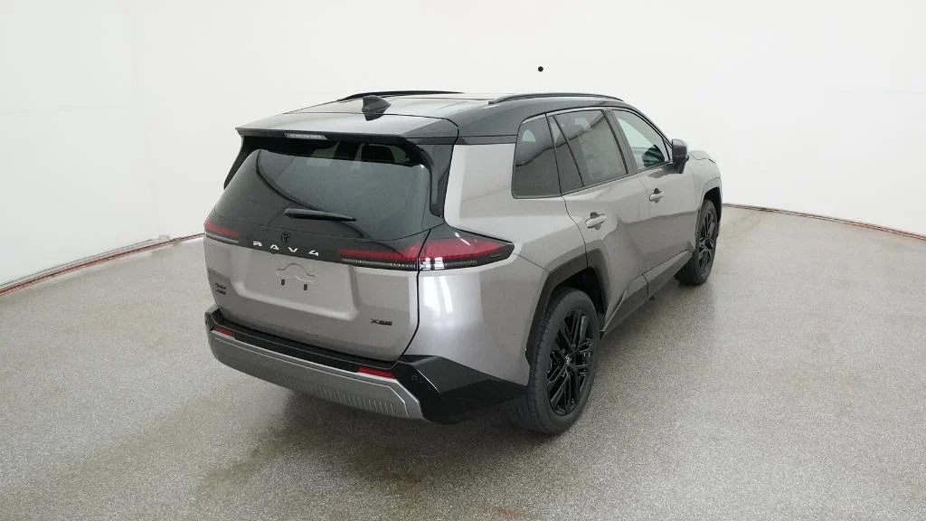 New 2026 Meteor Shower with Midnight Black Metallic roof Toyota XSE image 23