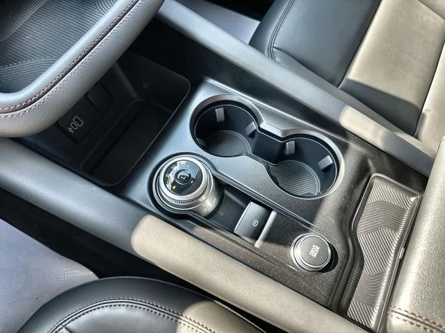 New 2026 Agate Black Metallic Ford Active image 23
