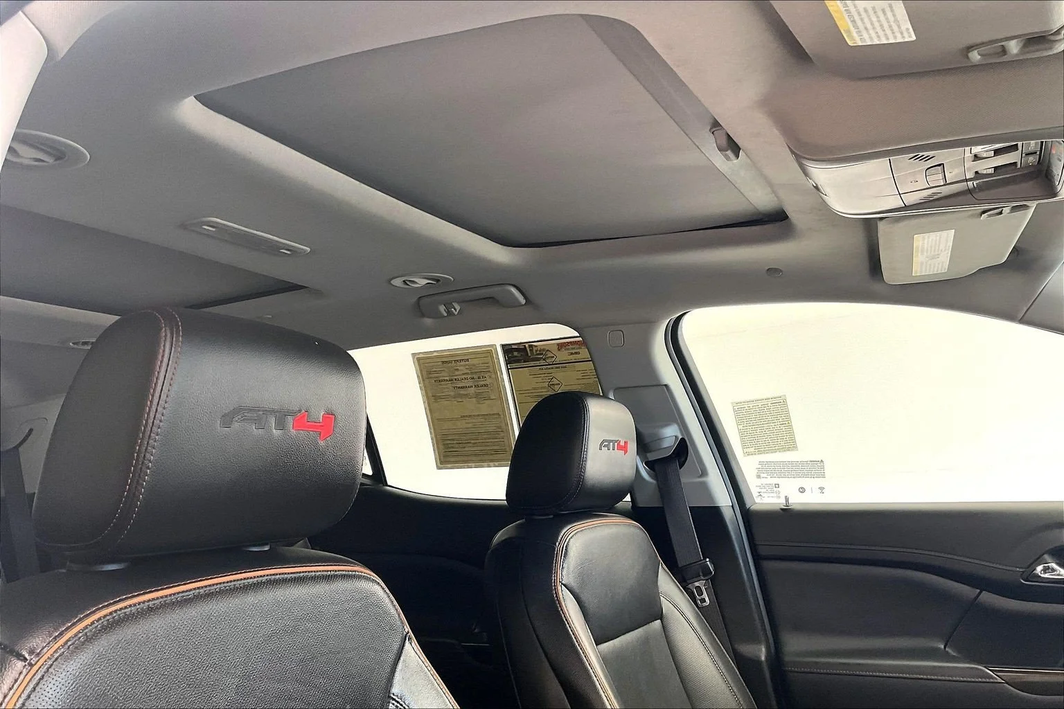 Used 2023 Summit White GMC AT4 image 24