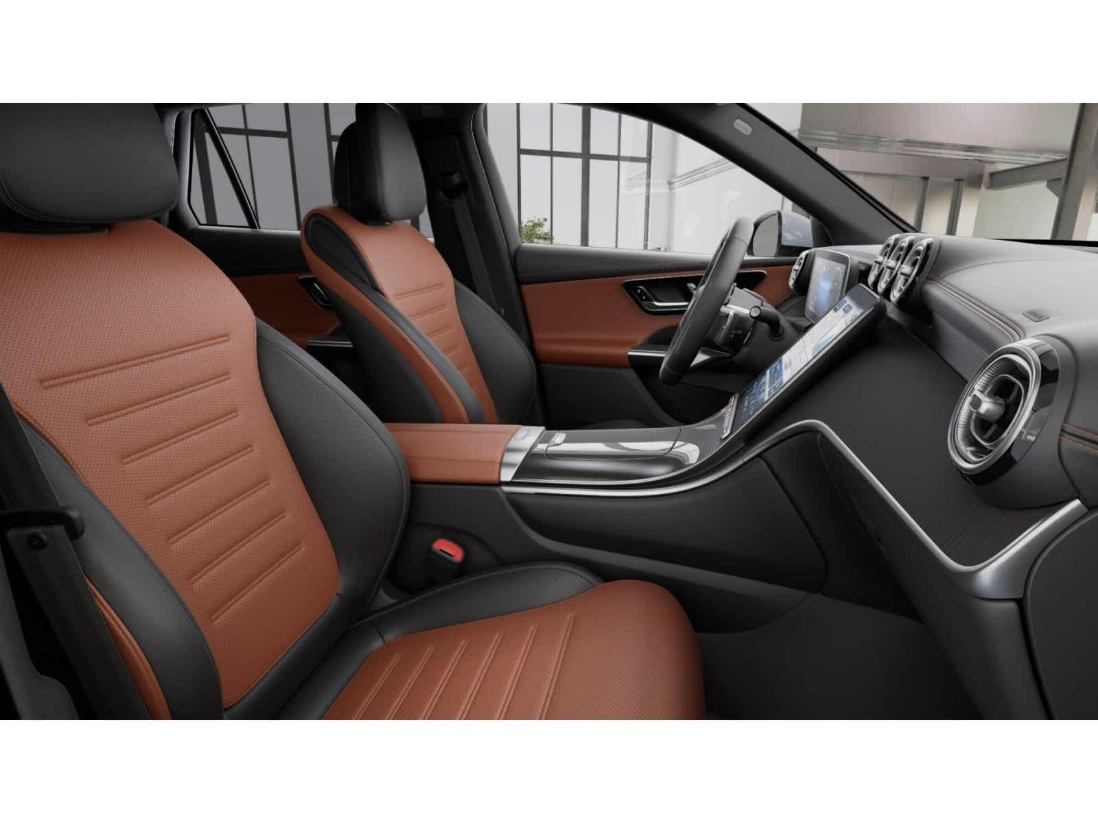 New 2026 Polar White Mercedes-Benz GLC 300 image 3