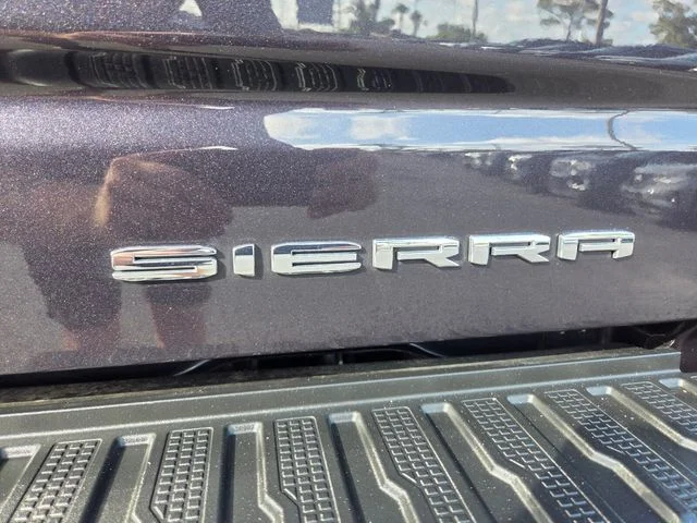 Used 2022 Silver GMC Denali image 14