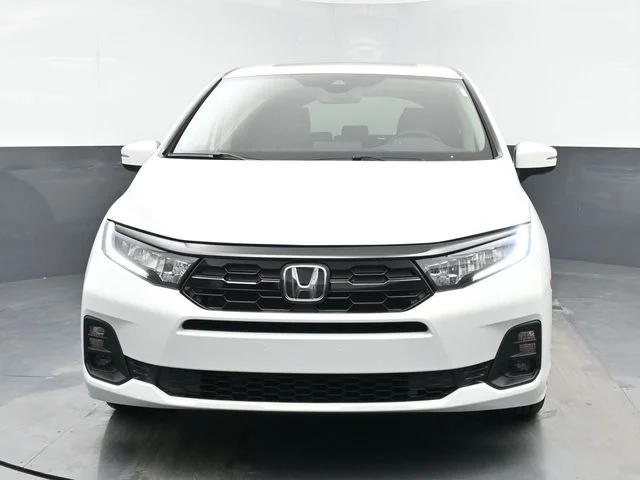 Used 2025 Platinum White Pearl Honda Touring image 3