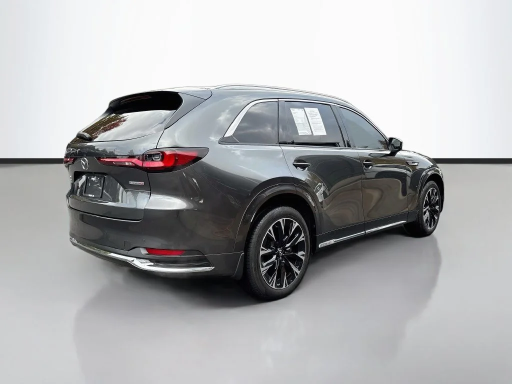 Certified Used 2025 Gray Mazda 3.3 Turbo S Premium image 7