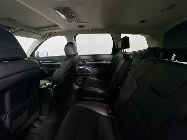 Used 2025 Silver Kia S image 24