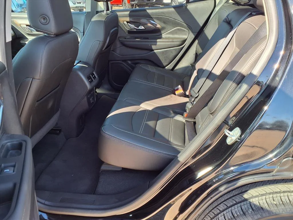 Used 2023 Ebony Twilight Metallic GMC Denali image 20