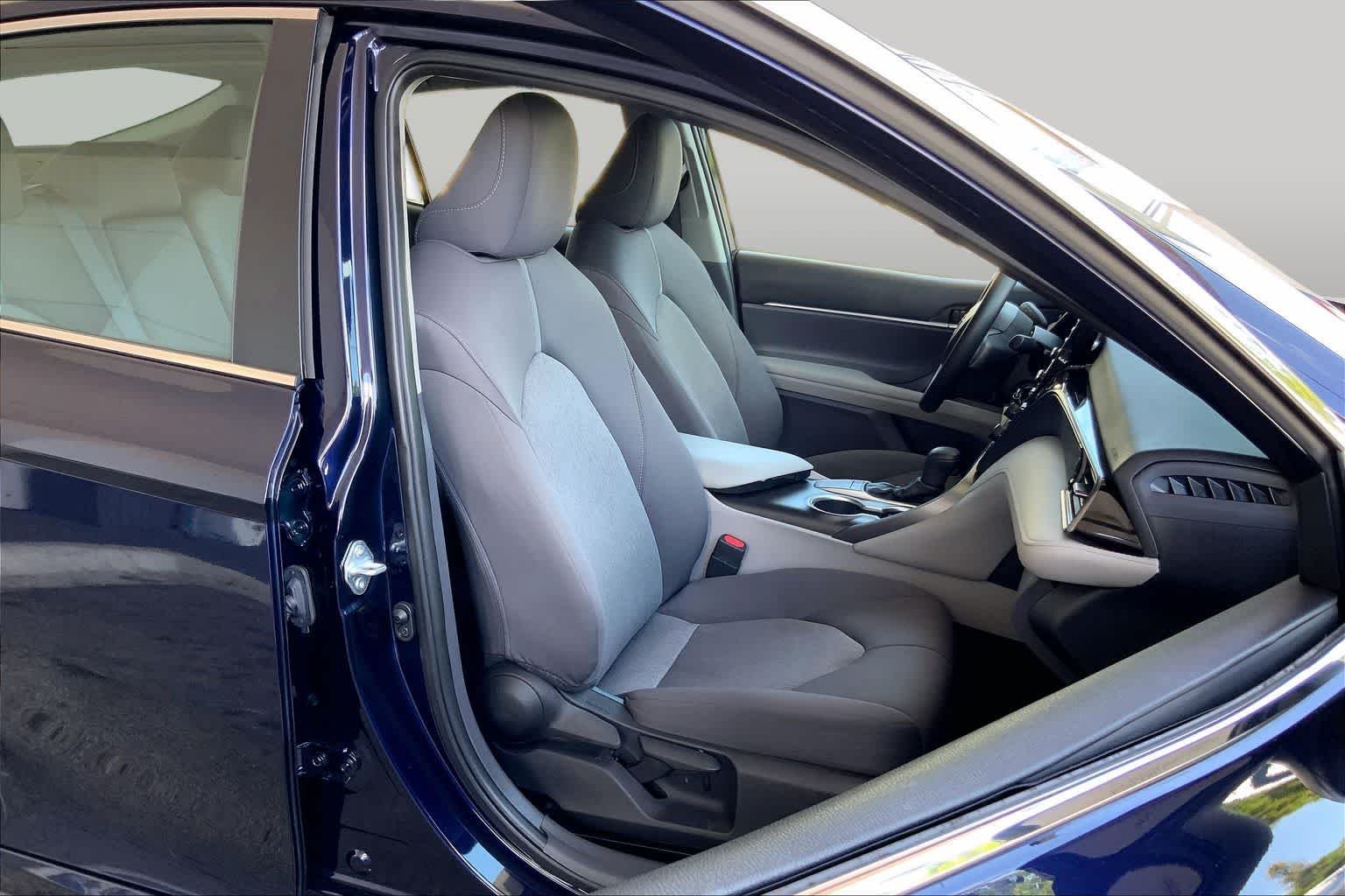 Used 2022 Blueprint Toyota LE image 9