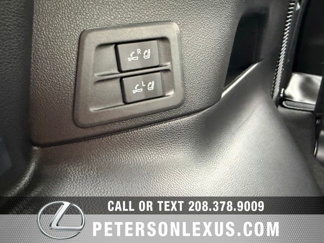 2023 Lexus LX Premium - Photo 23