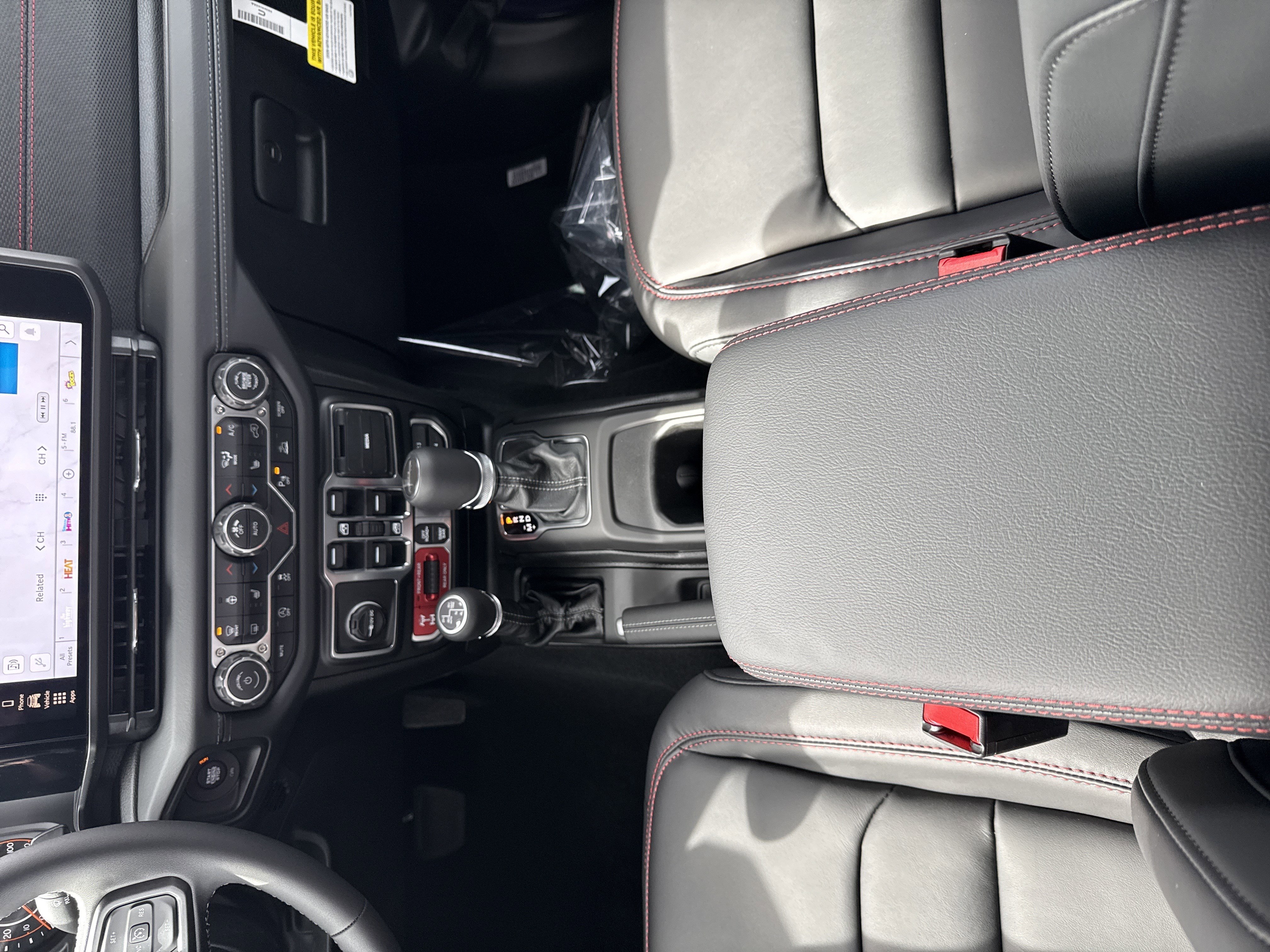 New 2026 Reign Exterior Paint Jeep Rubicon X image 29