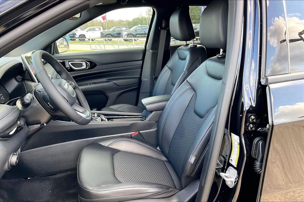 New 2026 Jeep Compass Latitude 4D Sport Utility