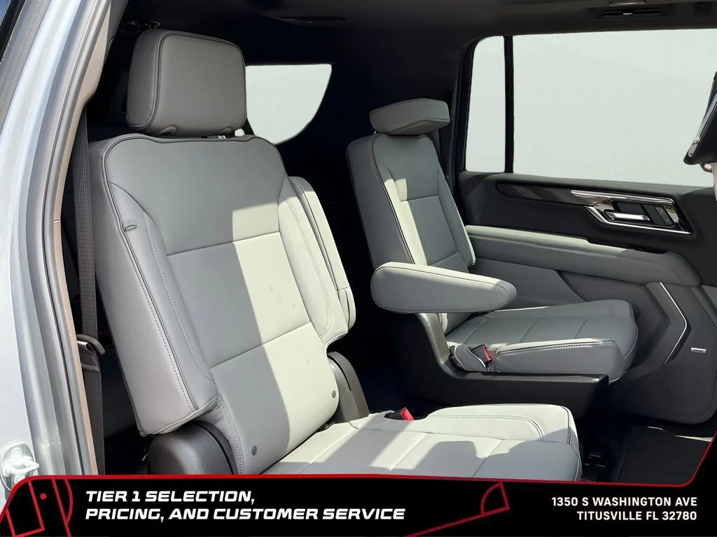 New 2026 Sterling Metallic GMC Elevation image 20