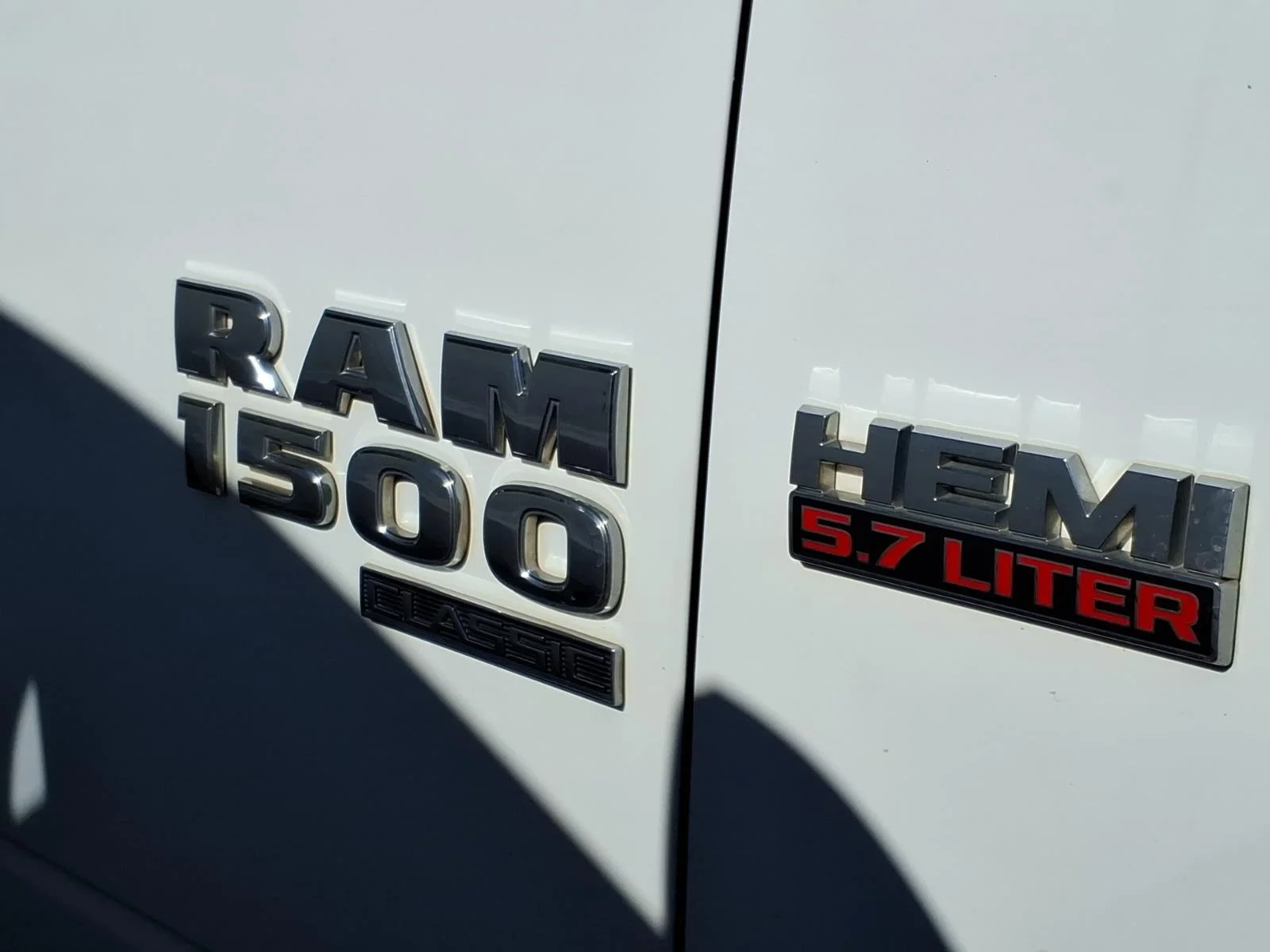 Used 2019 Bright White Clearcoat Ram Big Horn image 11