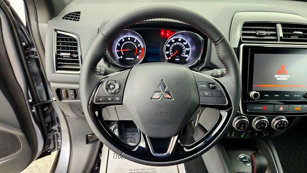 Used 2025 Alloy Silver Metallic Mitsubishi Trail Edition 2.0 AWC image 13