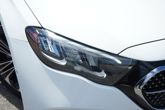 Certified Used 2025  Mercedes-Benz E 350 image 12