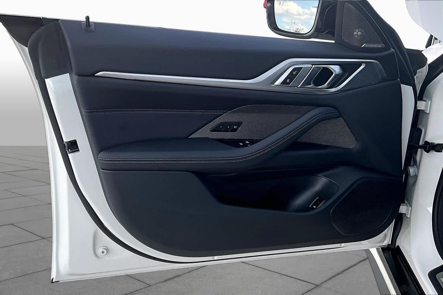 Used 2025 Alpine White BMW M50 image 23