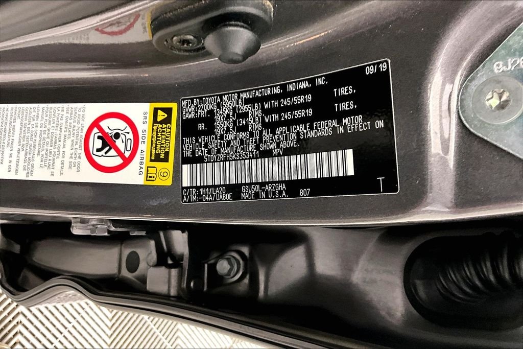 Certified Used 2019 Gray Toyota Limited image 17