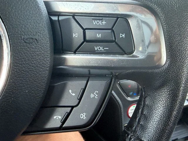 Used 2016 Magnetic Ford GT Premium image 22