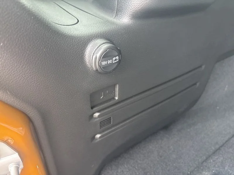 New 2026 Goldilocks Exterior Paint Jeep Sport S image 14