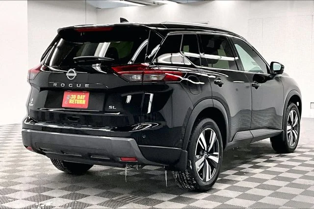 2025 Nissan Rogue SL - Photo 18