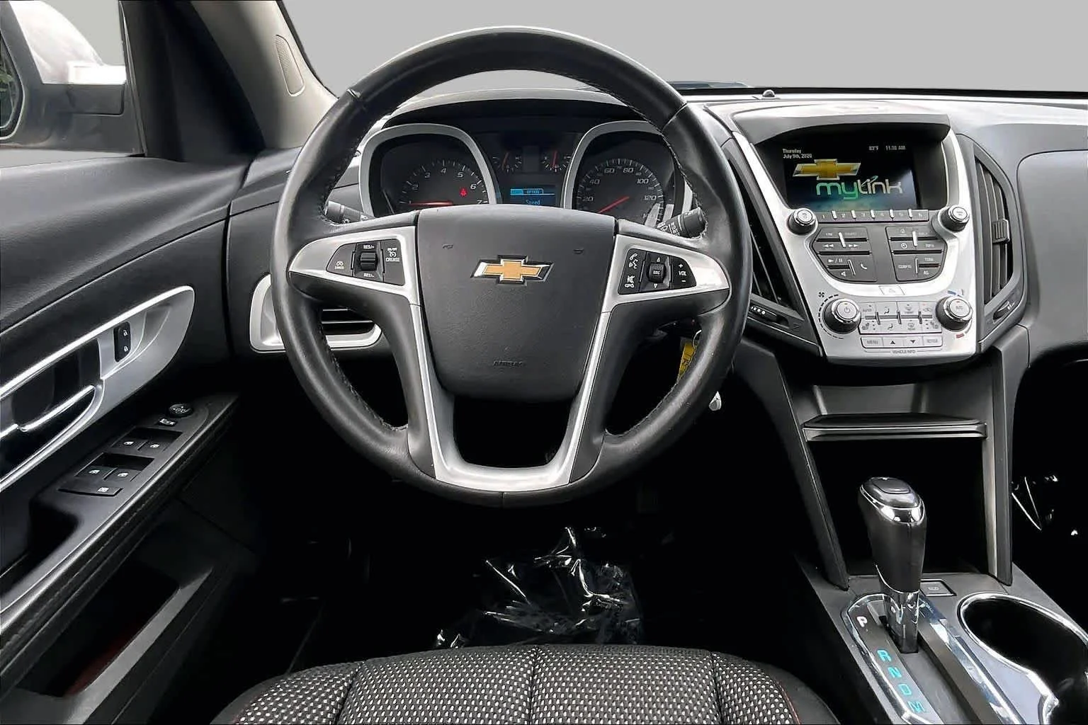Used 2016 Silver Ice Metallic Chevrolet LT image 6