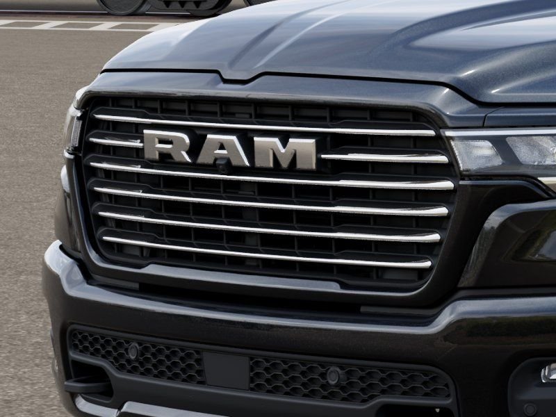 New 2027 Diamond Black Crystal Pearl-Coat Exterior Paint RAM Laramie image 11