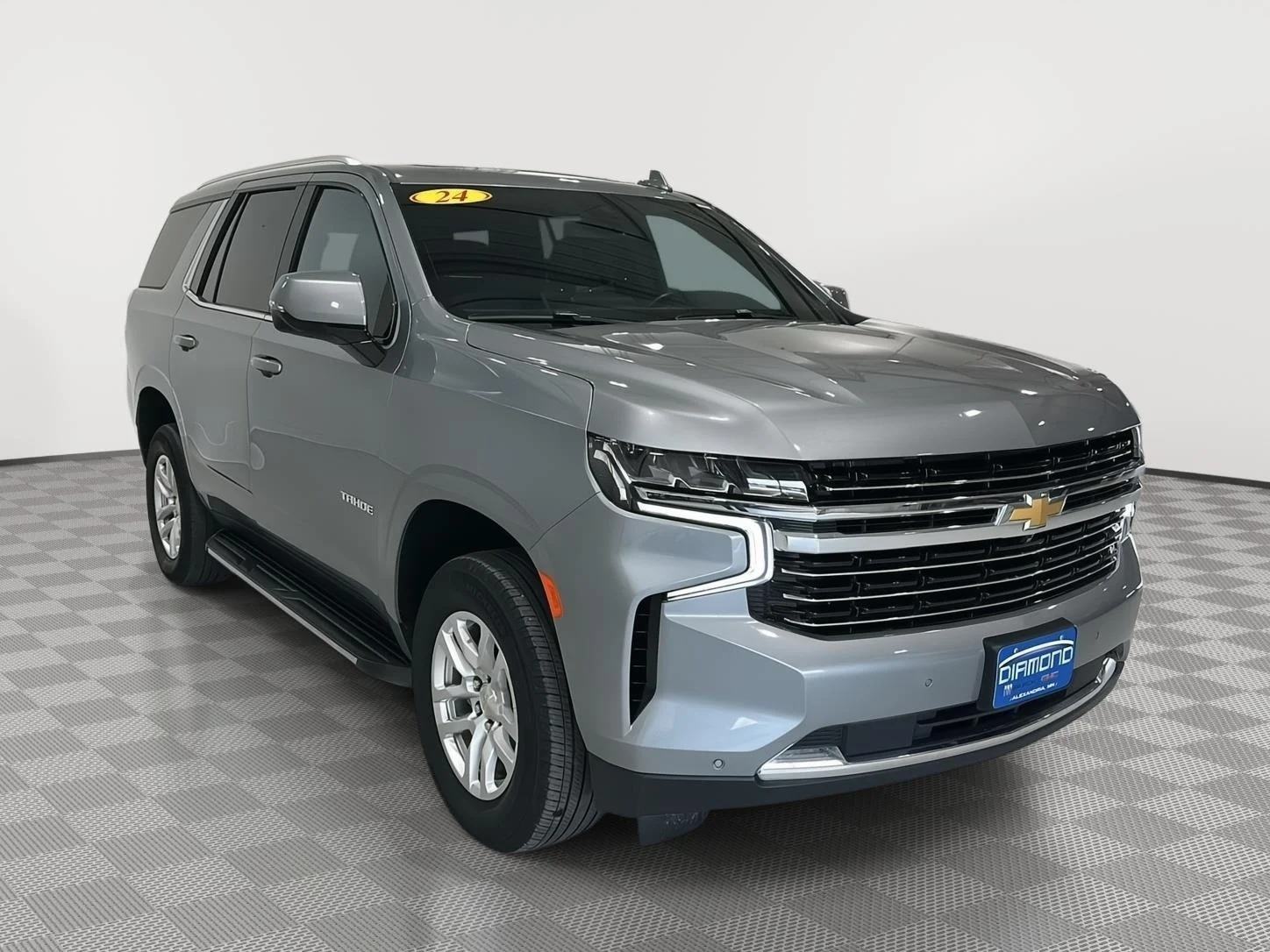 Used 2024 Sterling Gray Metallic Chevrolet LT image 7