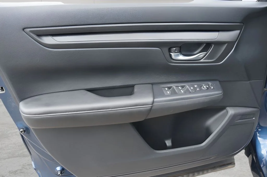 Used 2025 Canyon River Blue Met Honda EX image 14