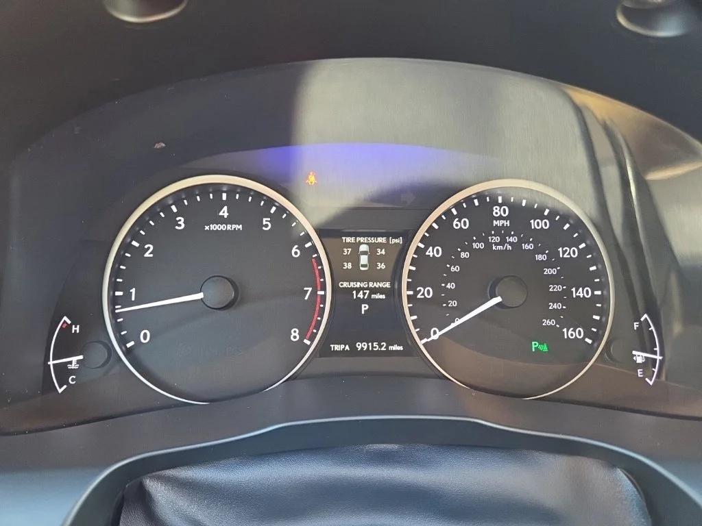 Used 2013 Red Lexus 350 image 41