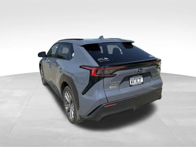 Used 2023 Gray Subaru Limited image 5