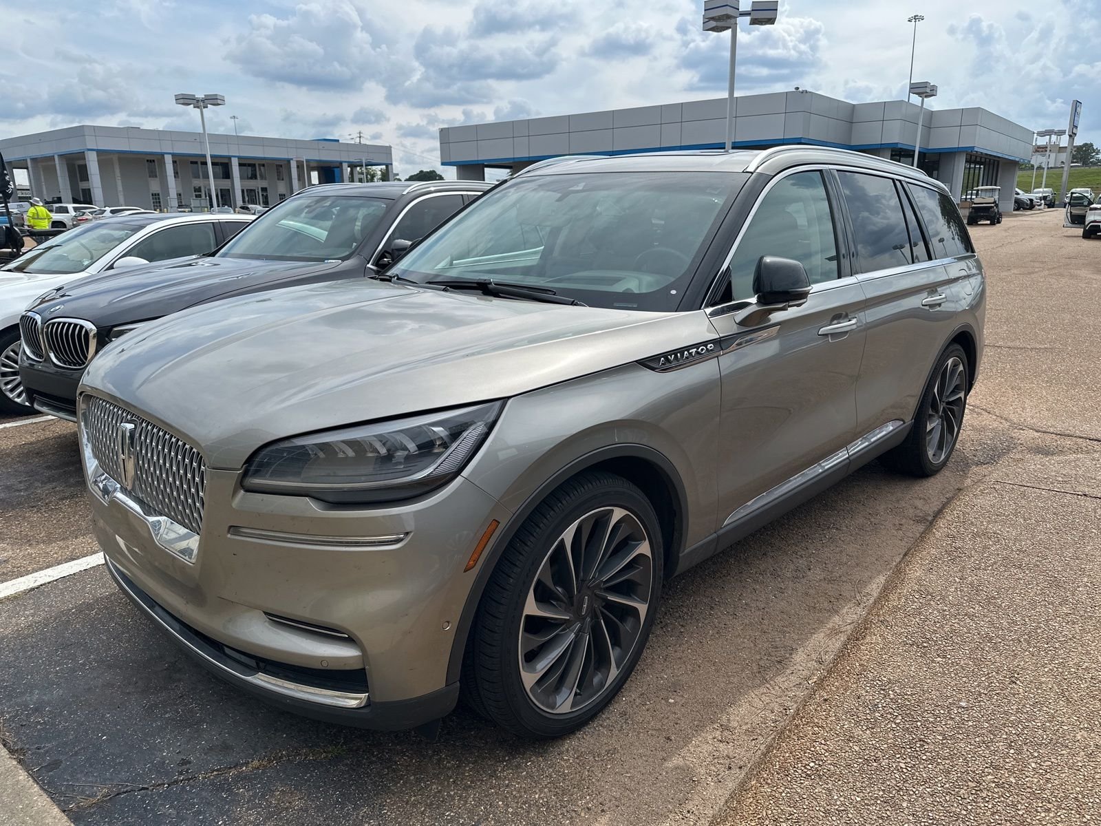2023 Lincoln Aviator Reserve RWD's photo