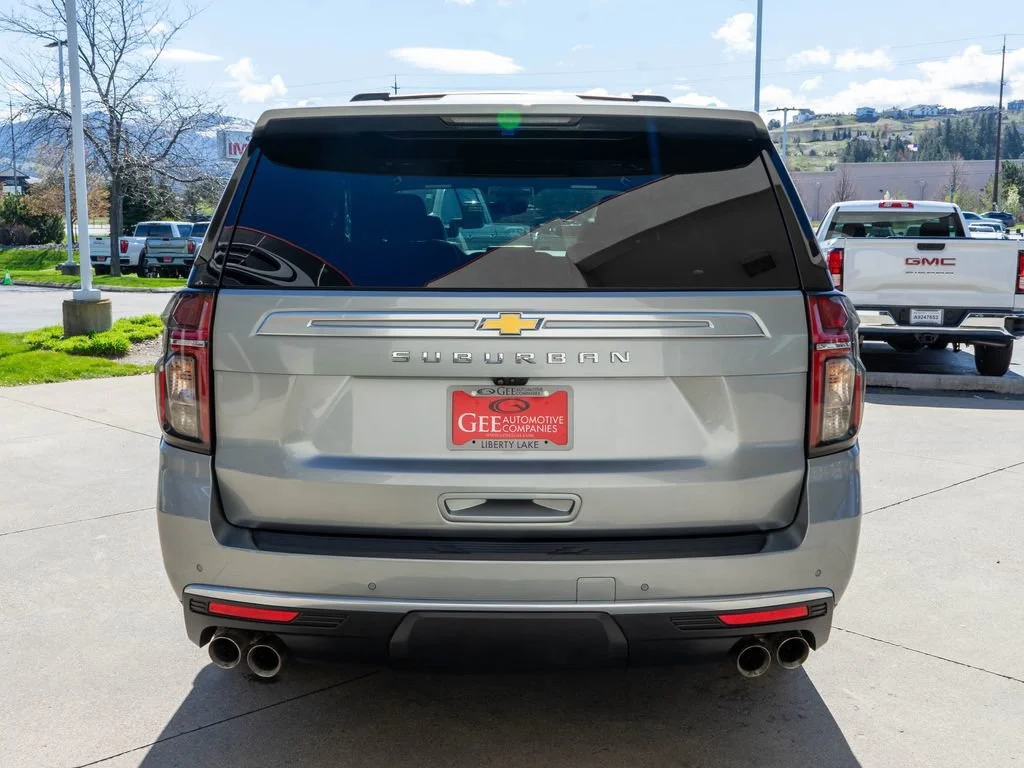 Used 2024 Sterling Gray Metallic Chevrolet High Country image 6