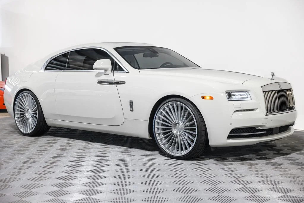 Used 2014 White Rolls-Royce Base image 5