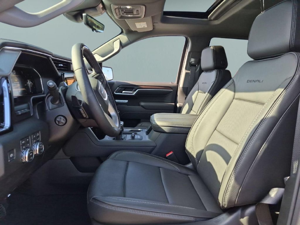 2026 GMC Sierra 1500 Denali - Photo 18