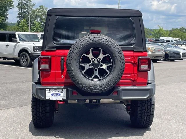 Certified Used 2018 Firecracker Red Clearcoat Jeep Unlimited Rubicon image 24
