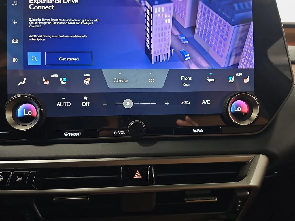 New 2026 Iridium Lexus PREMIUM PLUS image 23
