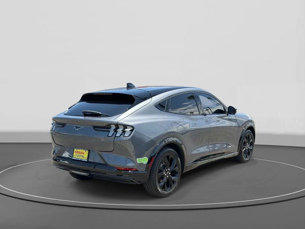 Used 2023 Carbonized Gray Metallic Ford Premium image 7