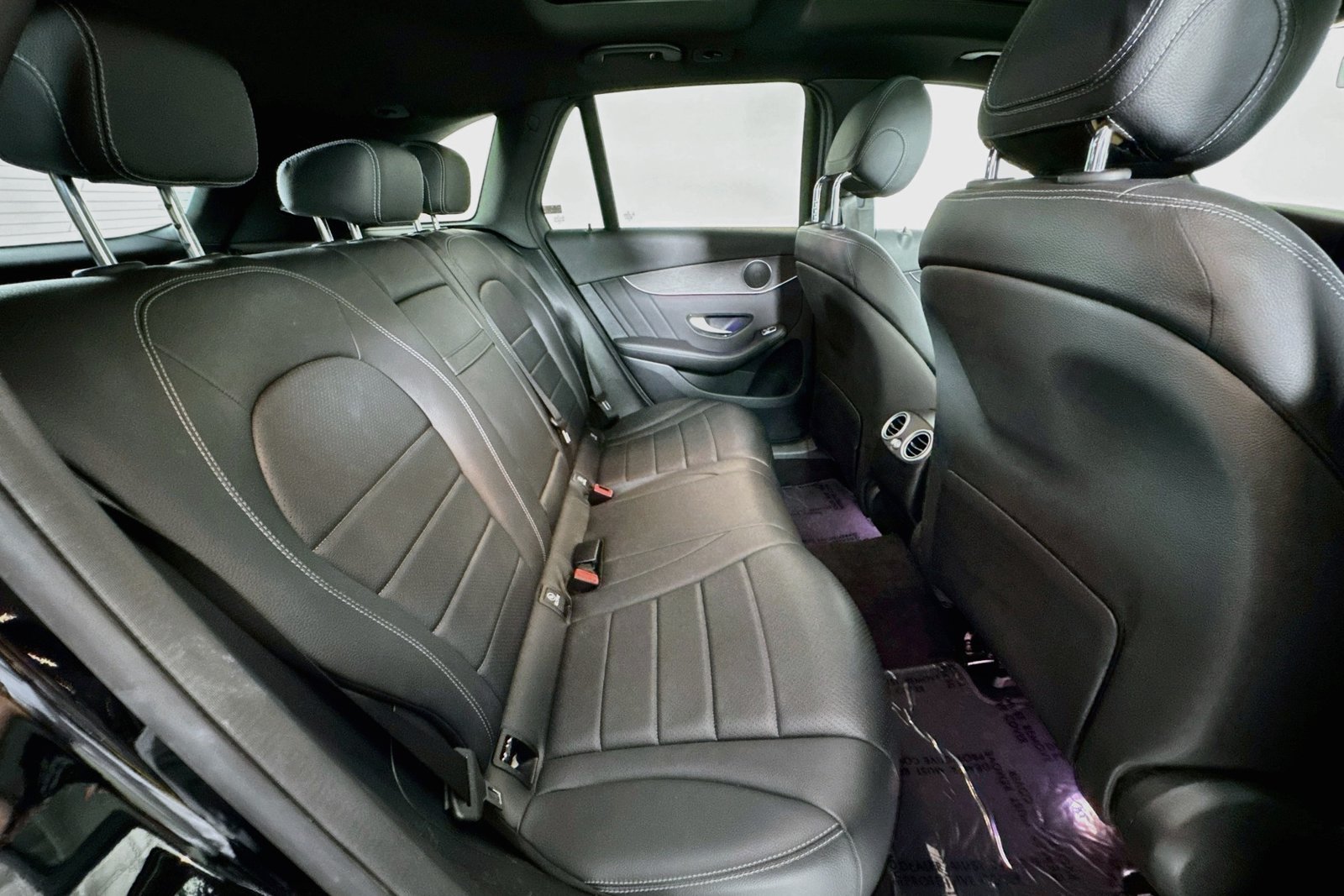 Certified Used 2022 Black Mercedes-Benz GLC 300 image 26