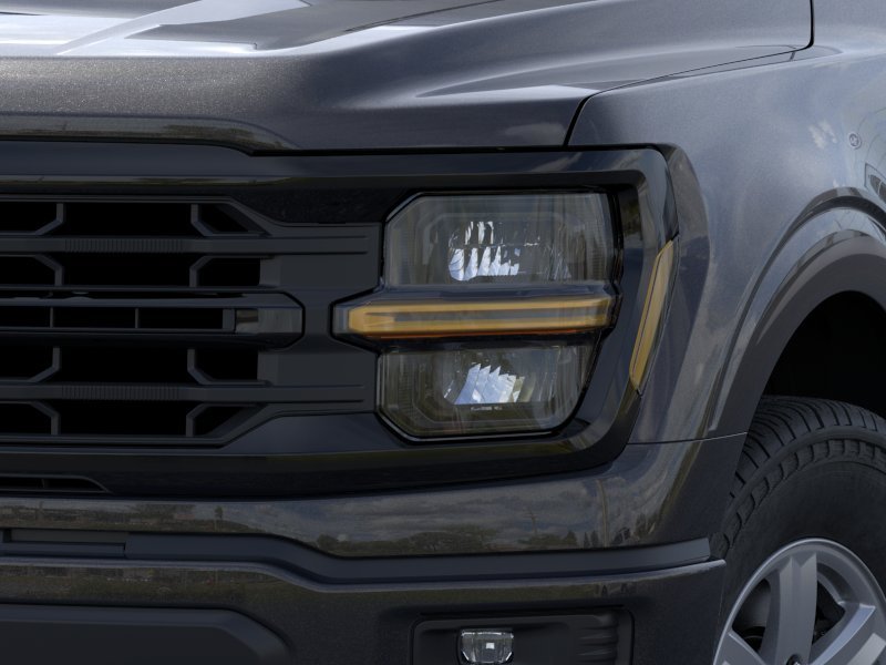 New 2026 Agate Black Metallic Ford XLT image 18