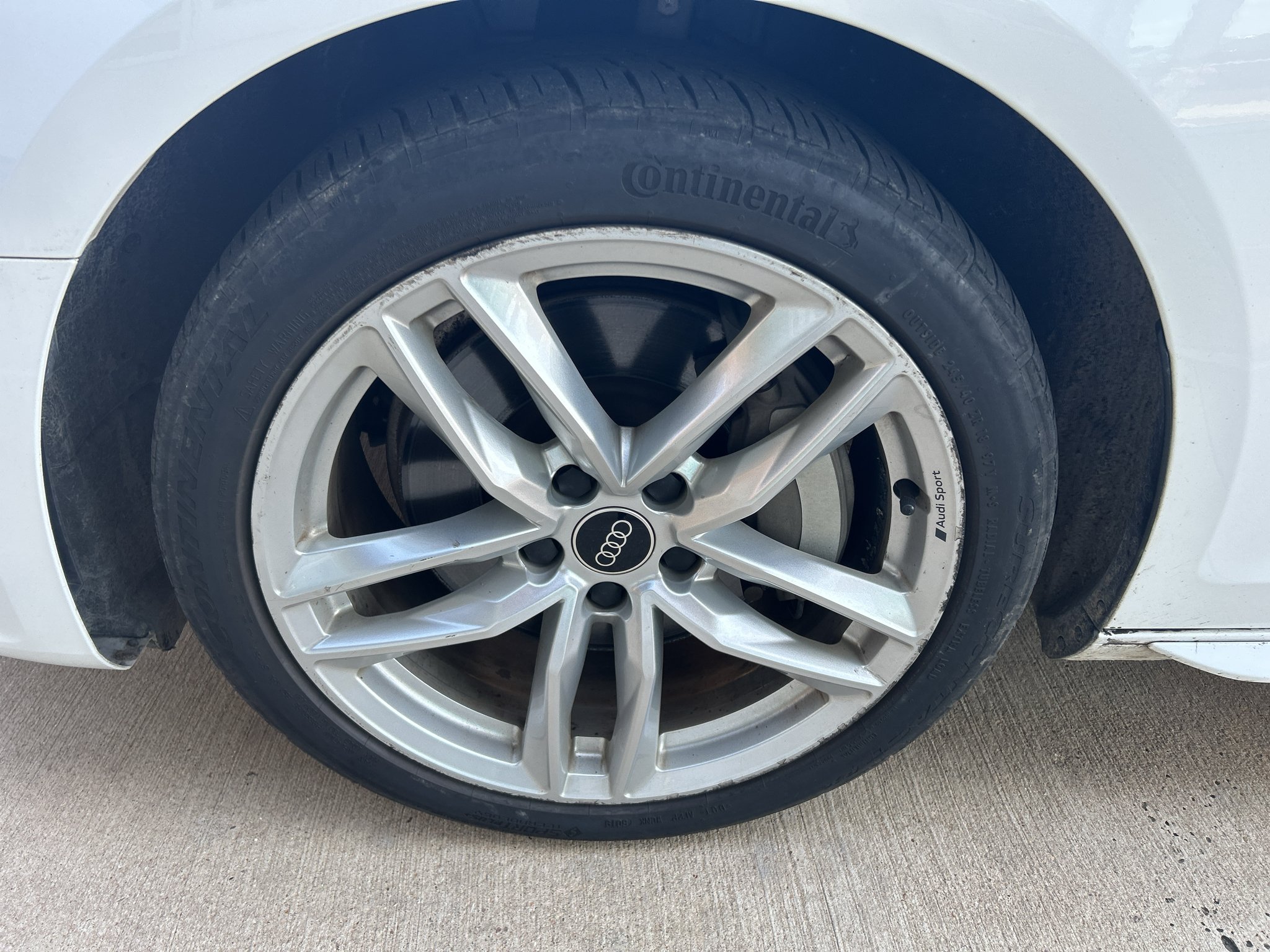 Used 2024  Audi S line Premium Plus image 16
