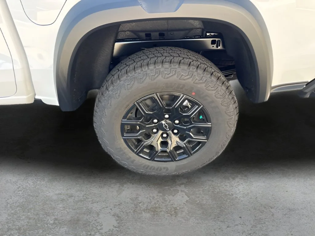 2026 Chevrolet Colorado Trail Boss - Photo 30