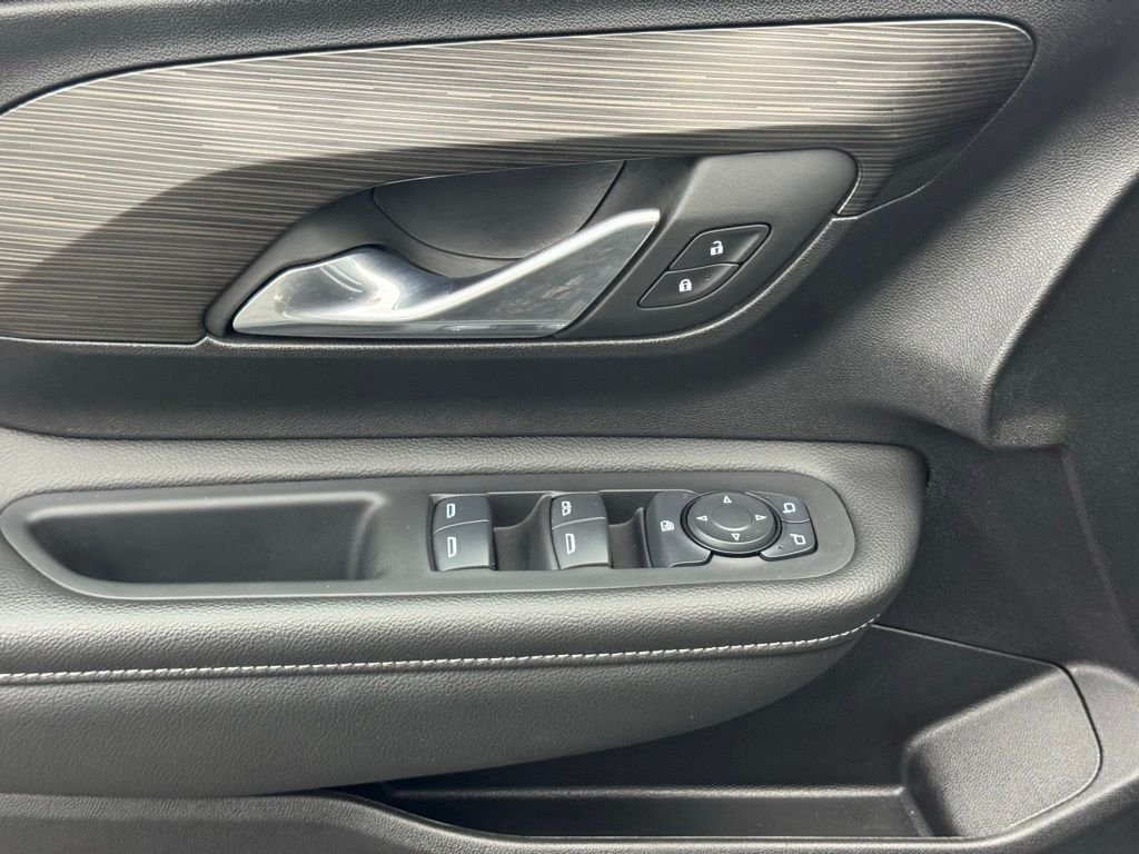 2024 GMC Terrain SLE - Photo 14